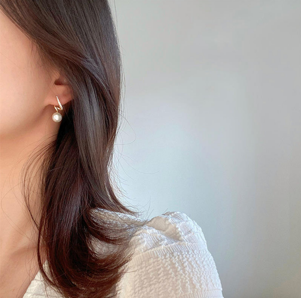 Twisted Pearl Rhinestone Earrings